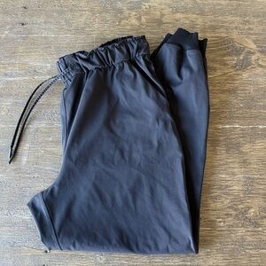 Lululemon Women’s Stretch High-Rise Joggers